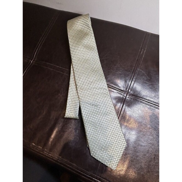 Stafford Gold Green Black 100% Silk Men’s Neck Tie - Picture 4 of 7